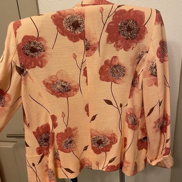 Cheap and chic Moschino Pink Floral Blazer - Picture 4 of 5